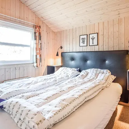 펜션 Cozy Home In Blavand With Sauna Blåvand