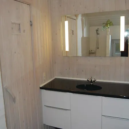 Stunning In With Kitchen Blavand